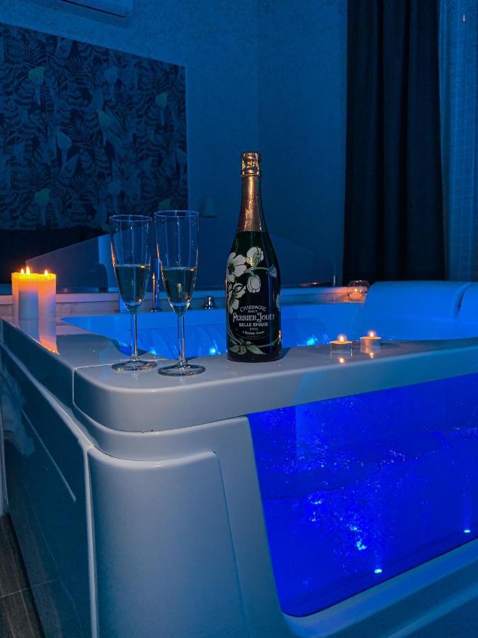 B&B Numero5 Кастелламмаре-ди-Стабия Экстерьер фото